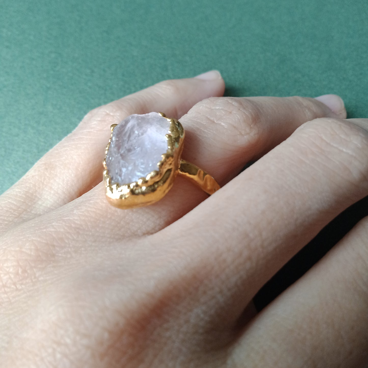 Raw rose quartz ring